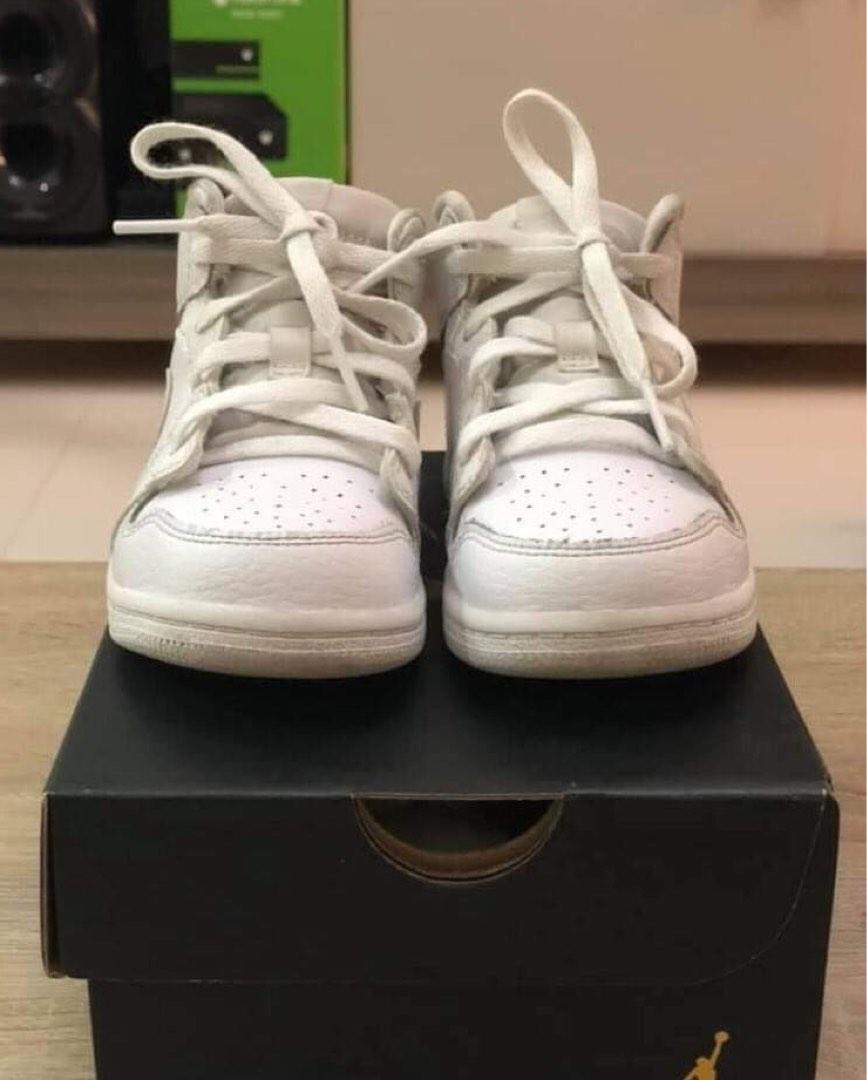 triple white mids