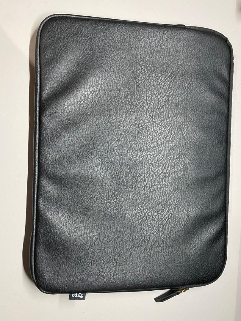 TYPO 15 inch laptop sleeve, Computers & Tech, Parts & Accessories
