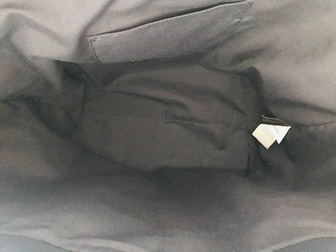 USED BANANA REPUBLIC - BLACK SHOULDER BAG (Category: Shoulder Bags) located in Guagua. Submitted by reechellesuba (Listing ID 1189443421, Image 2). Description: BANANA REPUBLIC - BLACK SHOULDER BAG PHP 3900 SECOND-HAND BAG These items are from USA and we can vouch for their authenticity. ❌NOT FAKE ❌Not Imitation ❌Not Class A Message us to see more photos .