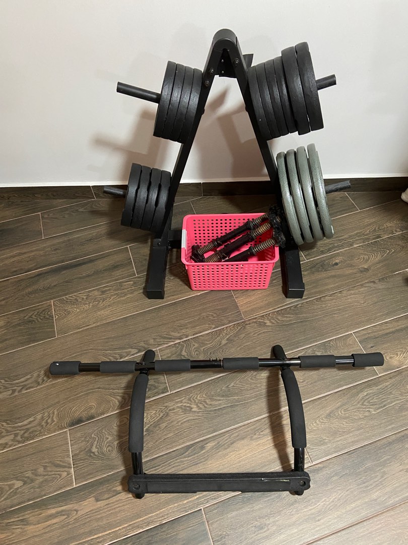 Weights, bars, bench, mats, chin up bar, weights holder, Sports