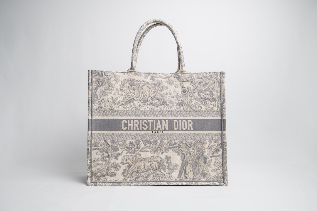 Dior Saddle Bag Mini Logo  Designer Bag Hire