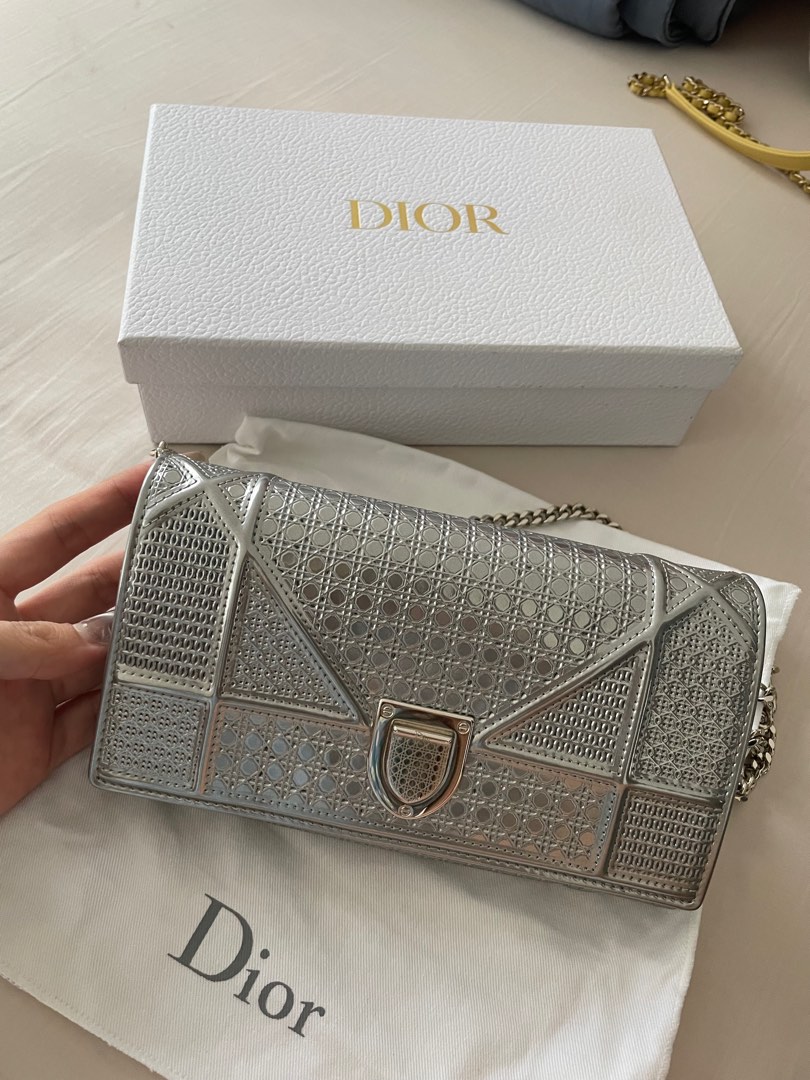 Dior Trotter Chain Wallet – Preloved Luxe