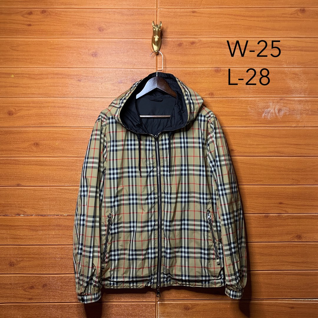 Burberry Stretton Reversible Vintage Check Hooded Jacket, Men's Fashion,  Coats, Jackets and Outerwear on Carousell