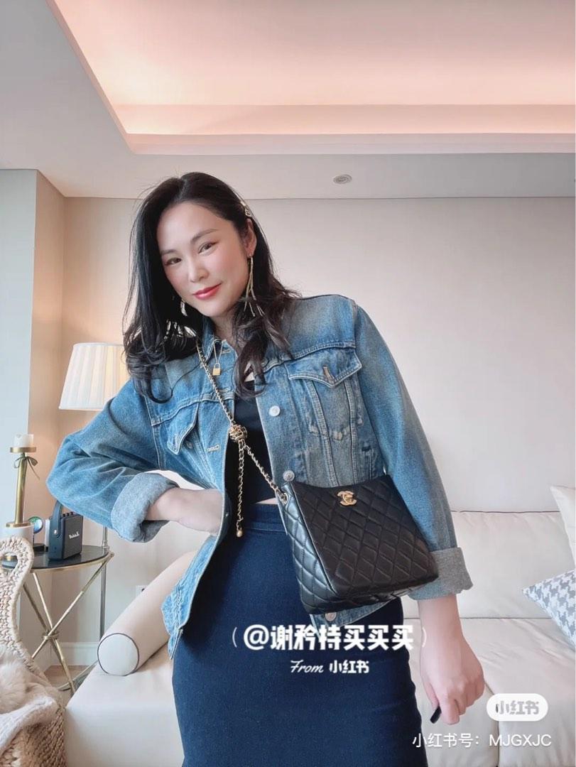 Chanel 22S hobo pearl crush, Luxury, Bags & Wallets on Carousell