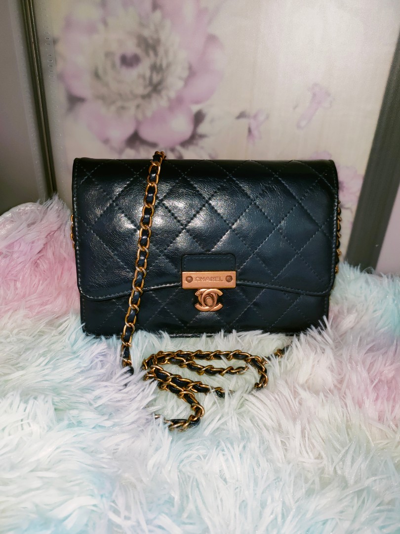 Chi tiết hơn 62 về chanel vintage woc hay nhất  cdgdbentreeduvn