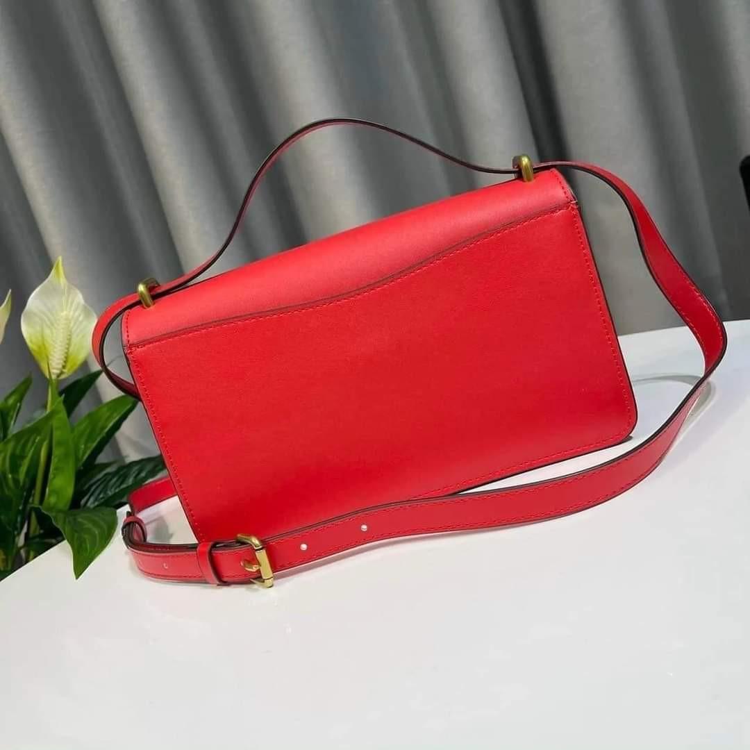 Coach Bandit Shoulder Bag (Category: Luxury Bags & Wallets) located in Quezon City. Submitted by bagsboutiqueph (Listing ID 1189553935, Image 3). Description: LAST PRICE POSTED. LIMITED STOCKS ONLY. NEW ARRIVAL BRANDNEW WITH INCLUSIONS. OTHER PHOTOS WILL BE SEND DURING PURCHASE AND FOR SURE BUYERS ONLY. WHEN IN DOUBT, DO NOT ORDER. THANK YOU..