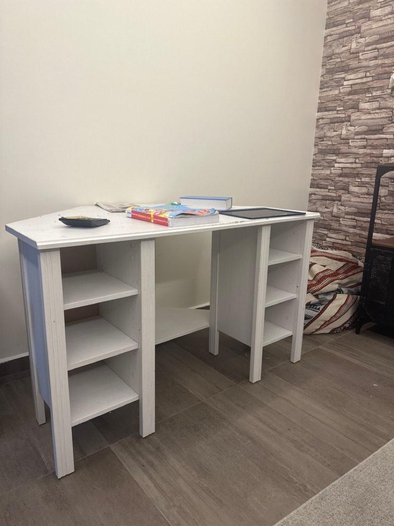 Corner table for sale, Furniture & Home Living, Furniture, Tables