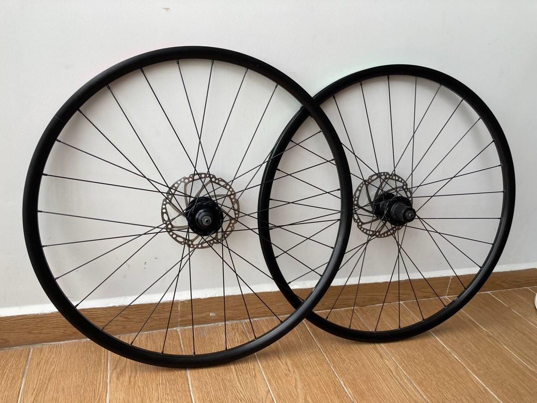 Cyclocross Gravel Giant QR 700c wheelset, Sports Equipment, Bicycles