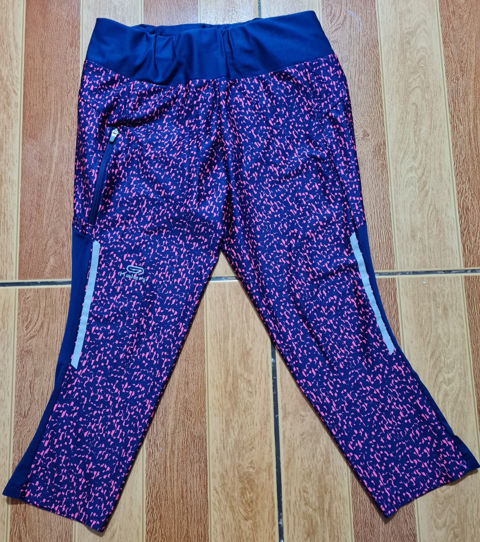 Decathlon workout bottom, Women's Fashion, Bottoms, Other Bottoms on