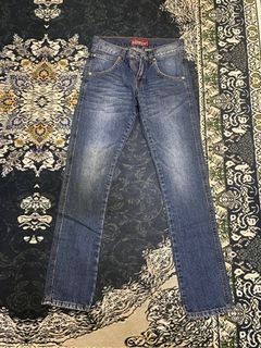 (Category: ) located in . Submitted by ehsanmazlan (Listing ID 1189687308, Image 1). Description: .