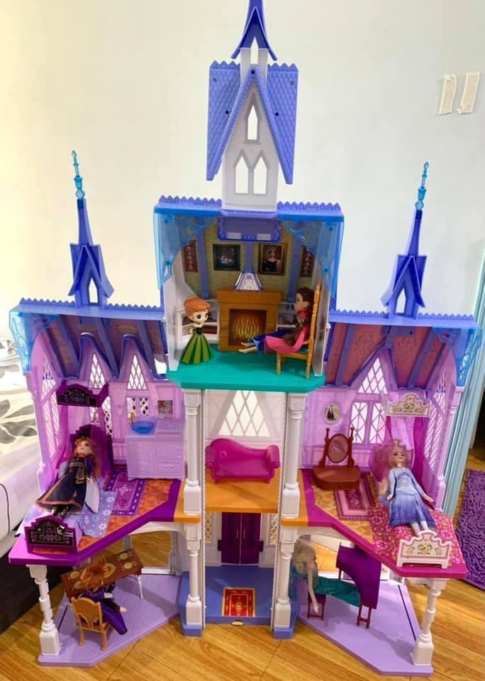 frozen castle barbie