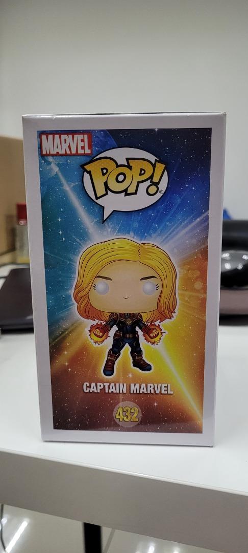 Funko Pop! Marvel #432 Captain Marvel (Glow), Hobbies Toys