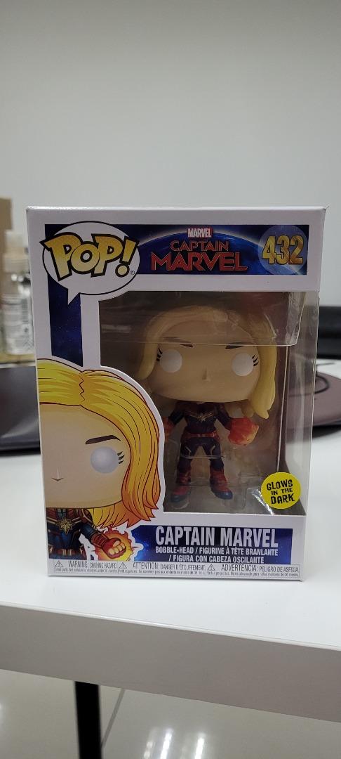 Funko Toys Funko Pop Captain Marvel Glow Funko Toys Captain Marvel
