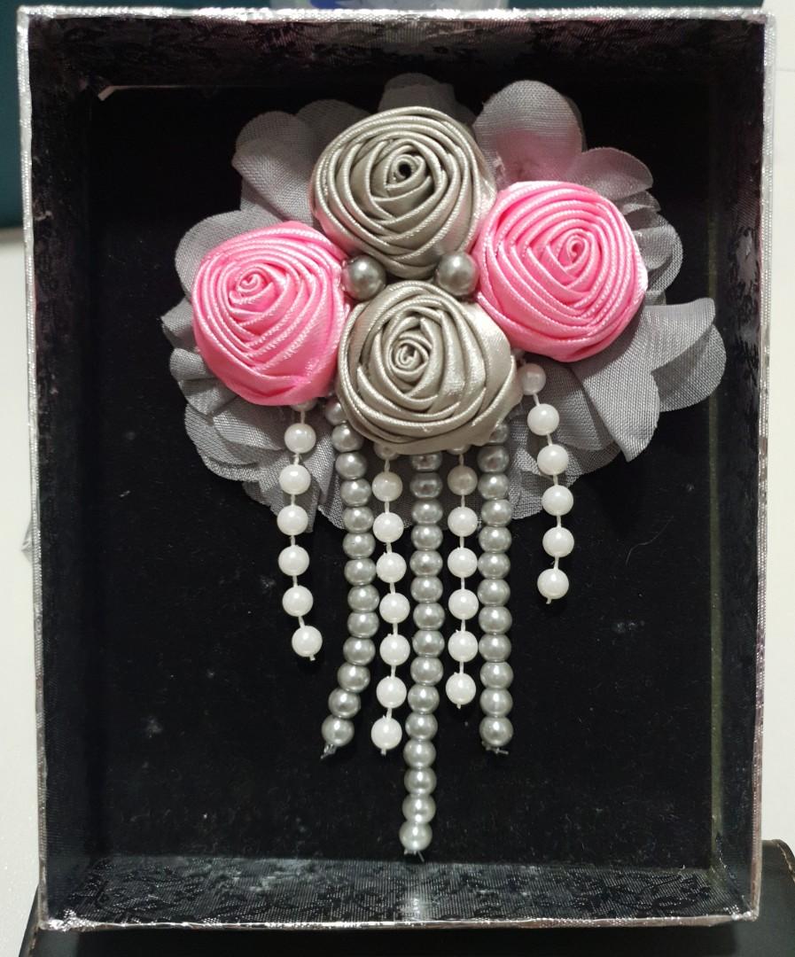 Heavy brooch store