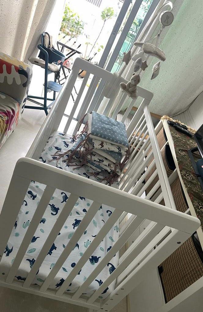 Happy Wonders 5 in 1 Convertible Baby Cot Drop Side Mechanism, Babies