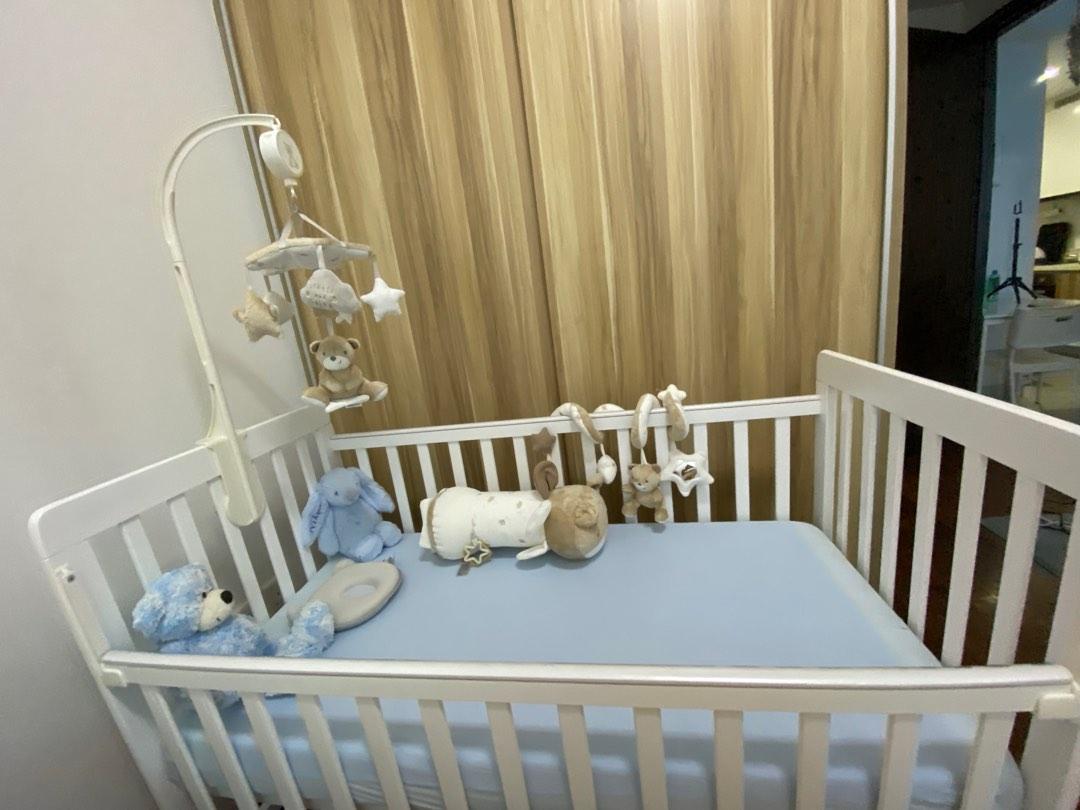 Happy Wonders 5 in 1 Convertible Baby Cot Drop Side Mechanism, Babies