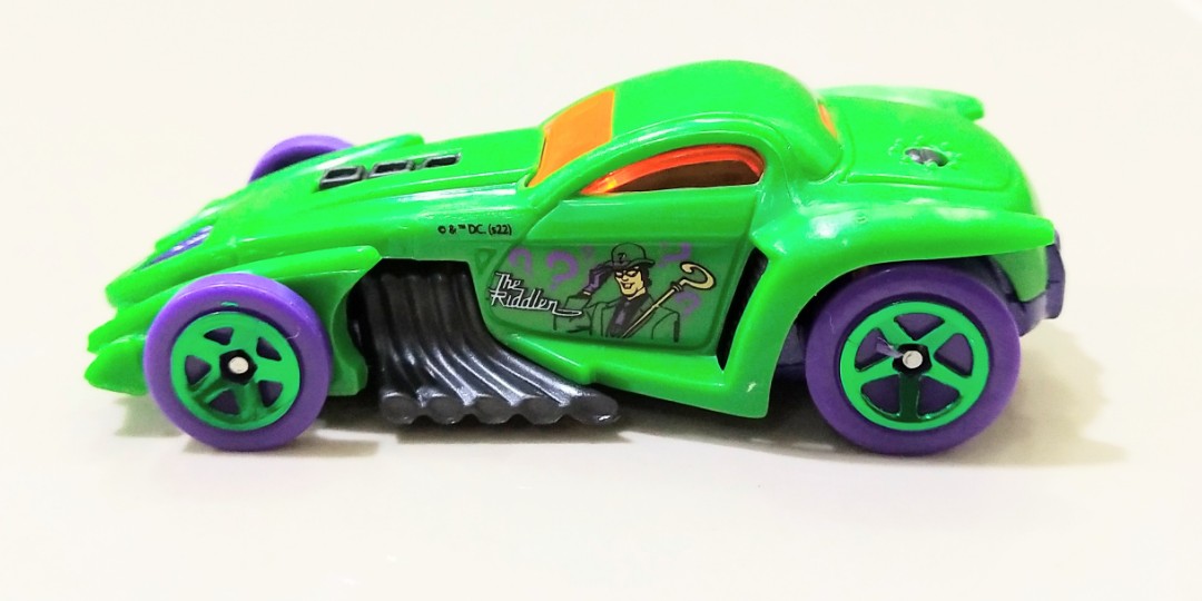 2022 Hot Wheels The Batman 5 pack Loose RIDDLER BURL-ESQUE (Green)