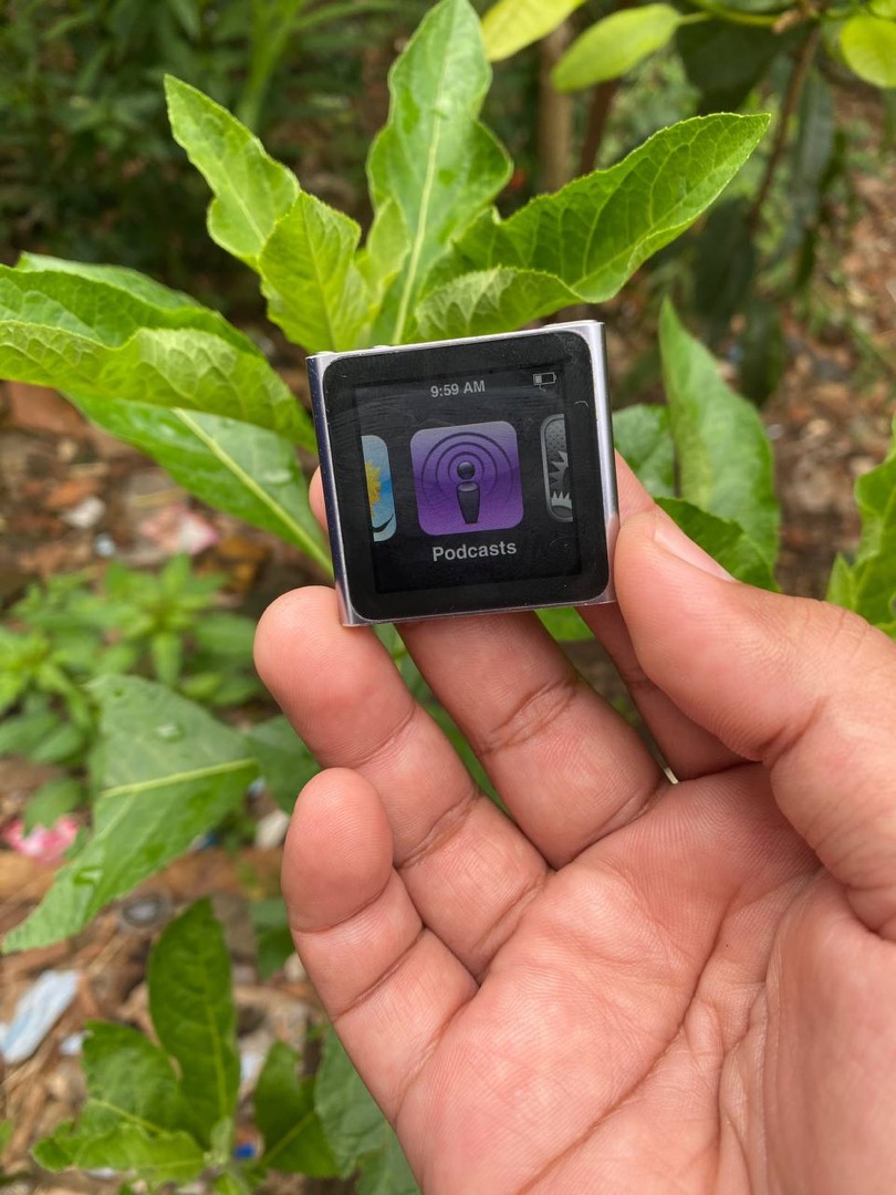 iPod Nano 6th 8GB Graphite, Elektronik, Audio di Carousell