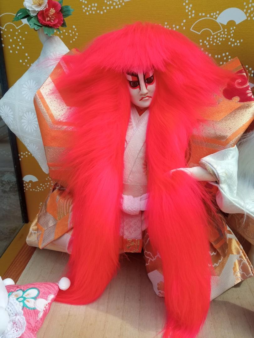 Japanese Kabuki Doll White Lion Red Son On Wooden Base, Hobbies & Toys