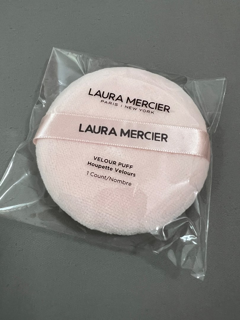 Laura Mercier Velour Puff, Beauty & Personal Care, Face, Makeup on