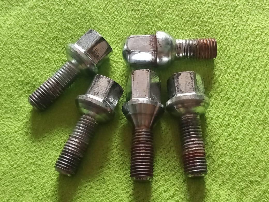 Lock nut original mercedes....item germany..condition halfcut