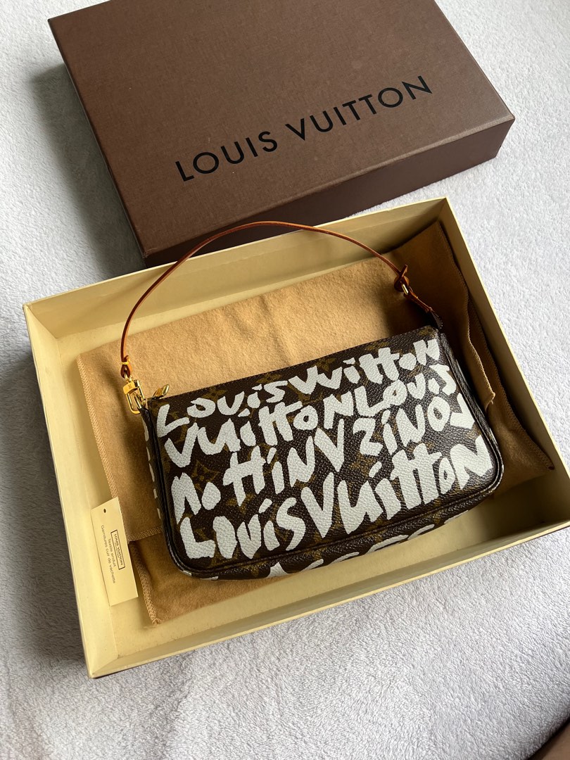 Limited Edition Louis Vuitton x Stephen Sprouse Graffiti Pochette Acce –  Fancy Lux