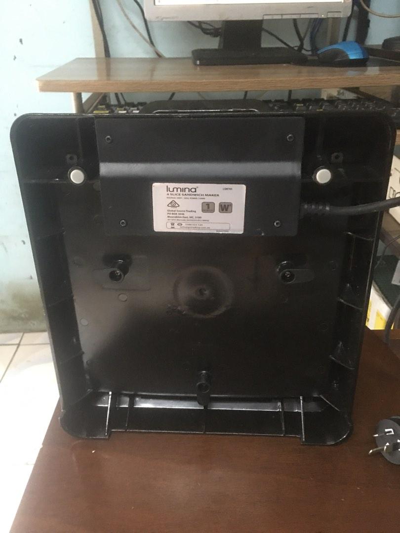 LuMINA 4Slice Sandwich Maker, Furniture & Home Living, Kitchenware