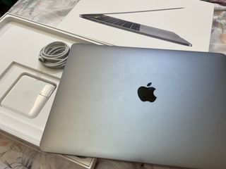 由 scott1018 (刊登 ID 1189665486，圖片 1) 提交，位於 的 (類別：)，說明：。