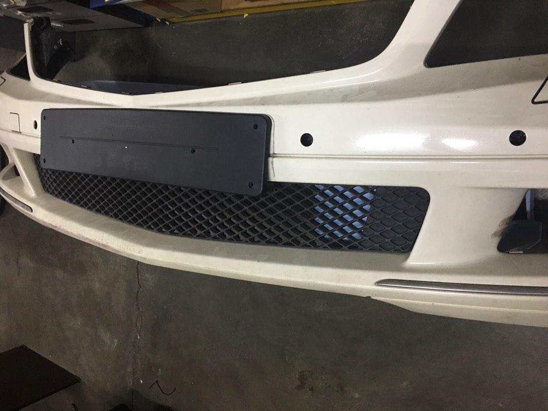 W204 number online plate holder
