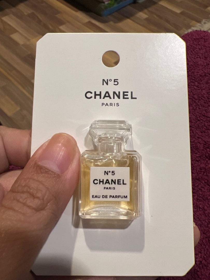 Mini parfume chanel no 5, Kesehatan & Kecantikan, Parfum, Kuku & Lainnya di Carousell