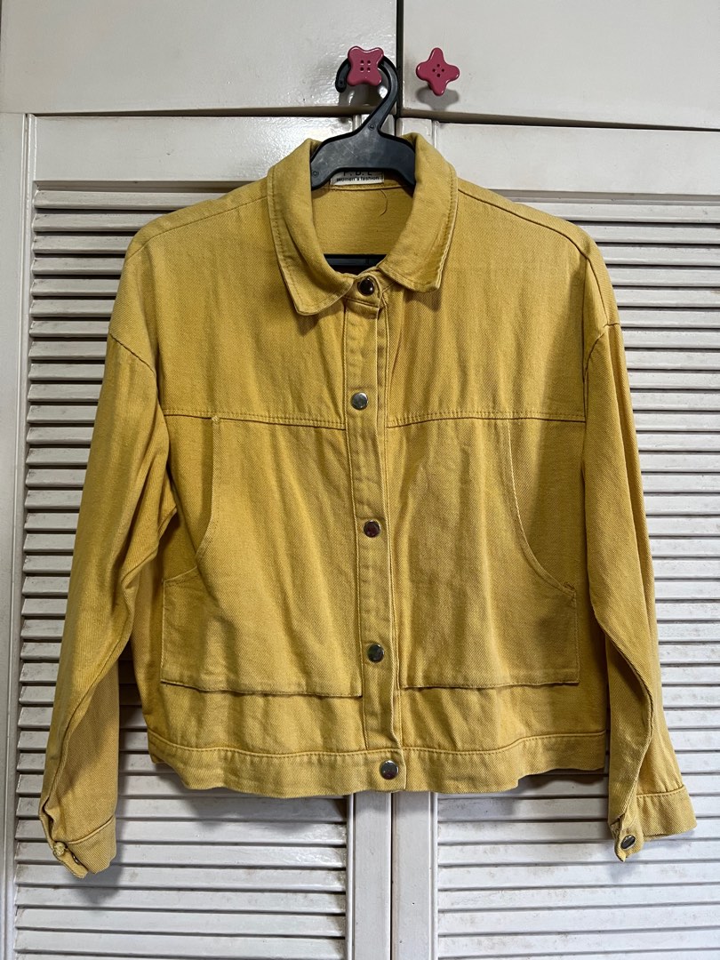 Mustard Jacket, Women's Fashion, Coats, Jackets and Outerwear on Carousell