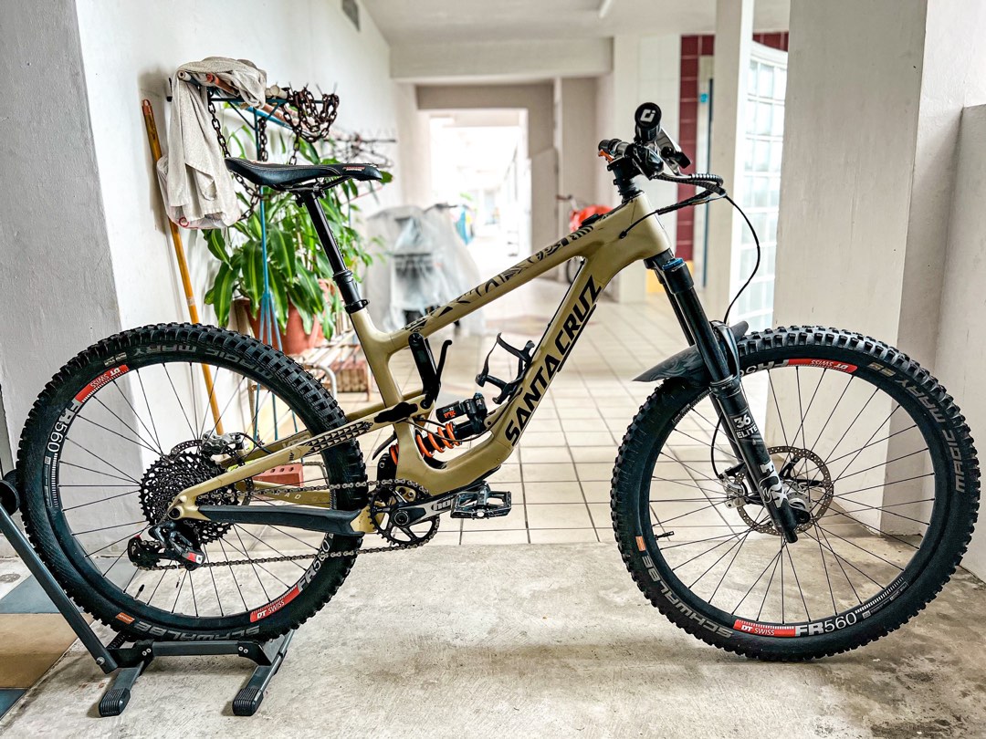 NEGO WTS WTT MTB Santa Cruz Nomad 4 CC Medium Sports Equipment