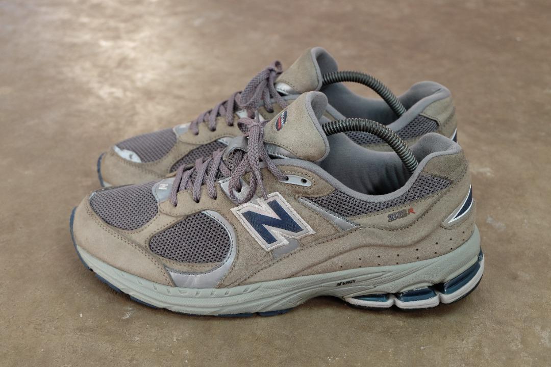 New Balance 2002r, Men's Fashion, Footwear, Sneakers on Carousell