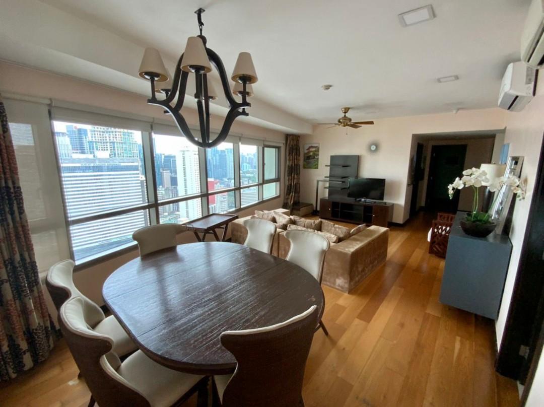 Red Oak Two Serendra 2 Bedrooms Ffurn (Category: Apartments & Condos) located in Quezon City. Submitted by bengco99 (Listing ID 1189666188, Image 3). Description: Fully Furnished 2 Bedrooms 135 square 1 parking see to appreciate only 4 rent, not 4 sale one day notice required 4 viewing.