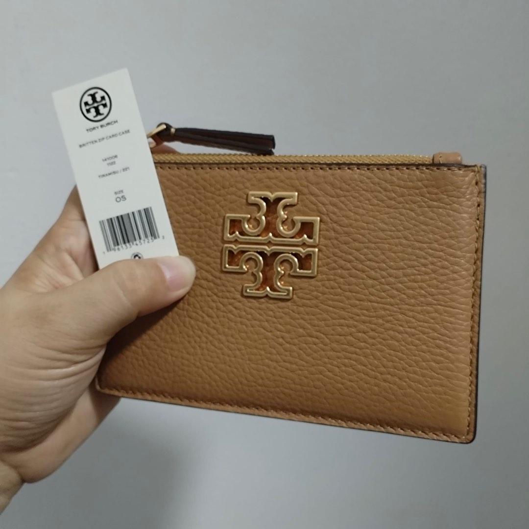 SEALED)💯Orig Tory Burch Britten Zip Card Case Tiramisu FREE SHIPPING,  Women's Fashion, Bags & Wallets, Wallets & Card holders on Carousell