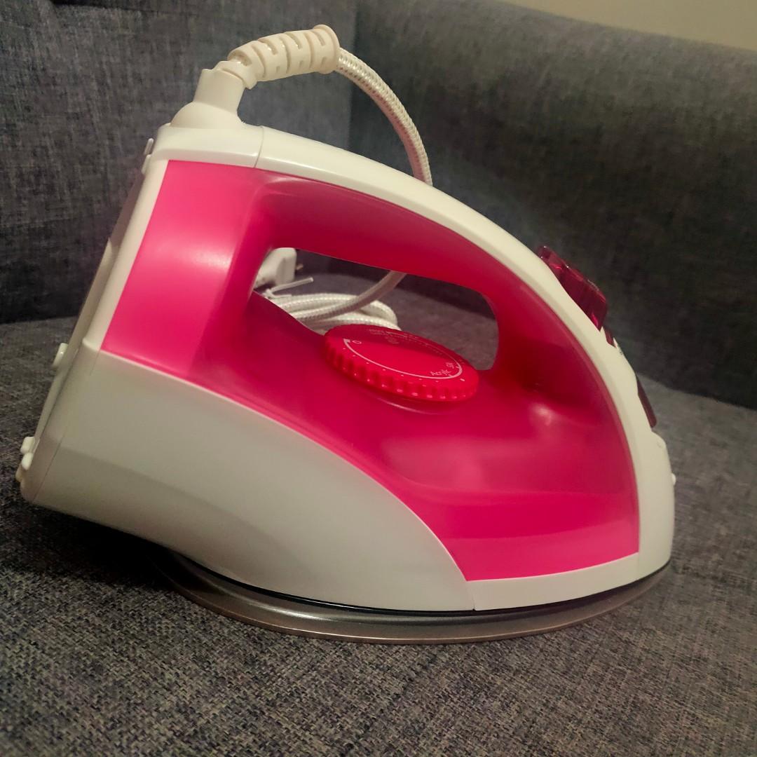 Panasonic Steam Iron, TV & Home Appliances, Irons & Steamers on Carousell