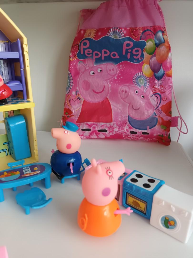 Peppa Pig Toys Set, Hobbies & Toys, Toys & Games on Carousell