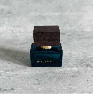 （分類：）位於 。 由 secondhseller 提交（商品編號 1189599097，圖片 1）。簡介： 。