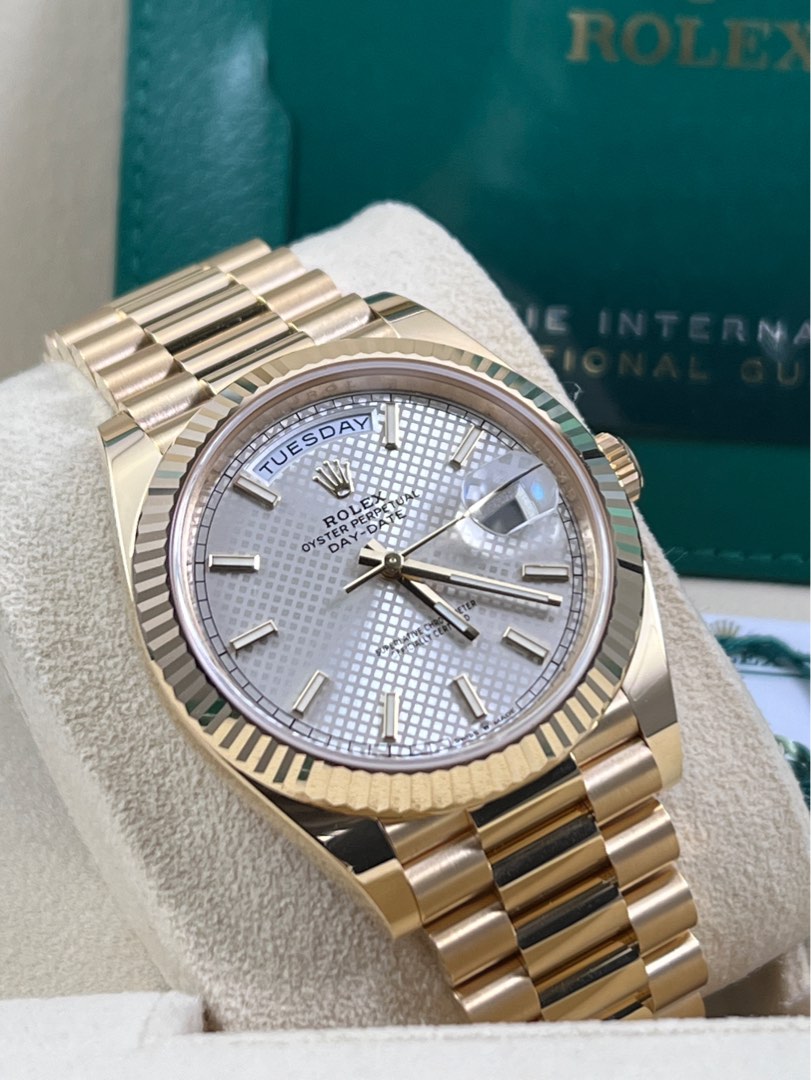 Rolex Day-Date 40 Yellow Gold Ref. 228238 Motif Dial BRAND NEW 2021 ...