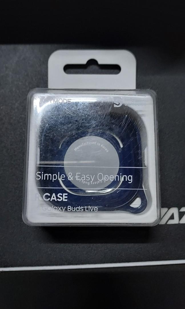 Samsung Galaxy Buds Live R Case Blue (Category: Earphones) located in Quezon City. Submitted by gabs_a (Listing ID 1189645189, Image 1). Description: Wireless Earphone Casing Brand: Samsung Color: Blue Comes with: Plastic Packaging Half Casing * Missing Other Half Top Part Note: - As the difference between camera and computer display, there is a discrepancy on the color. - Kindly inform ahead since I am not always bringing the item to work. - I d