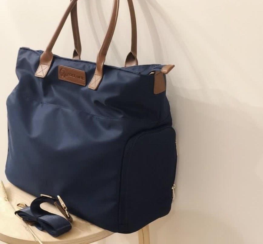 A.P.C. Sarah Shoulder Bag - Farfetch | Bags, Black leather crossbody bag,  Leather crossbody bag