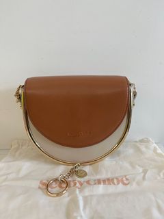 （分類：）位於 。 由 sun._.flower 提交（商品編號 1189607562，圖片 1）。簡介： 。