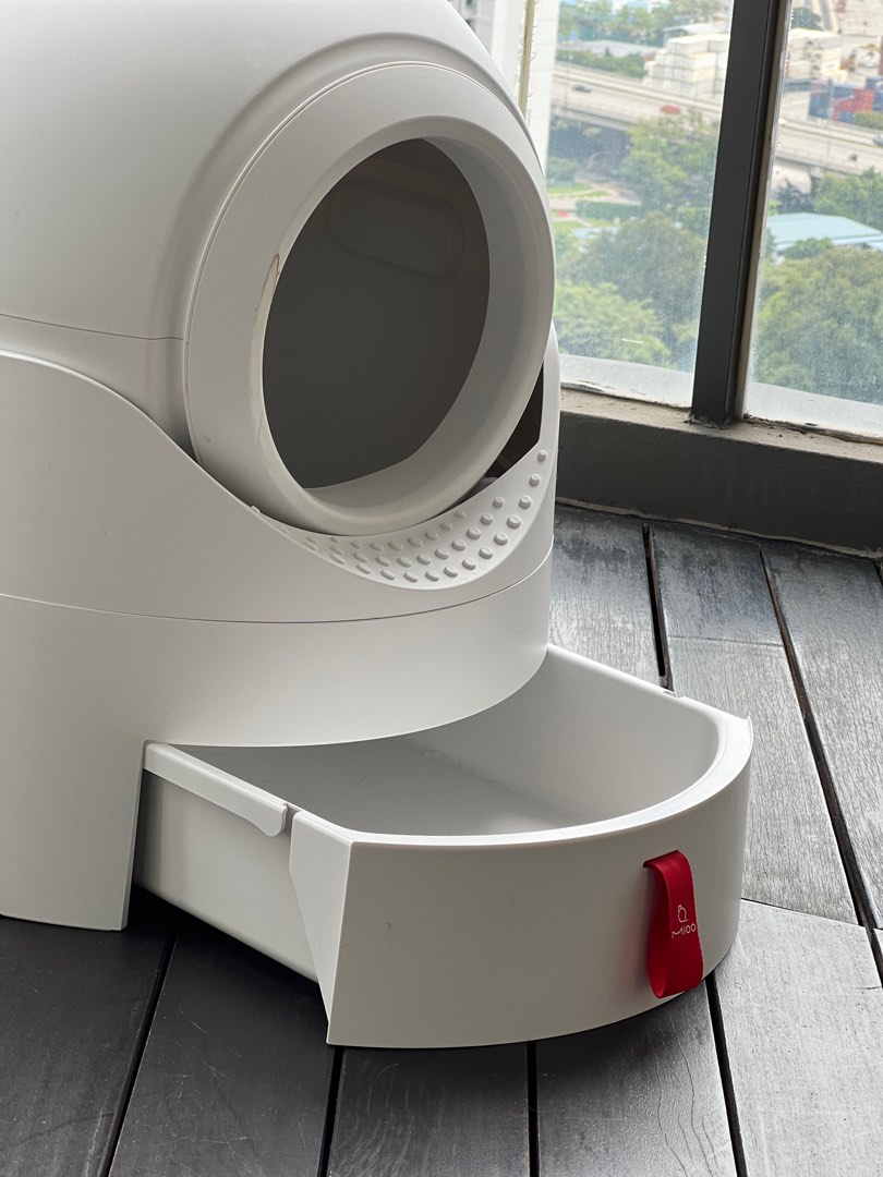 Semi Automatic Litter box from Woof n Meow, Pet Supplies, Homes & Other