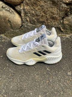 Sepatu Second / Bekas Pakai Adidas Pro Bounce Size 42 / 26.5
