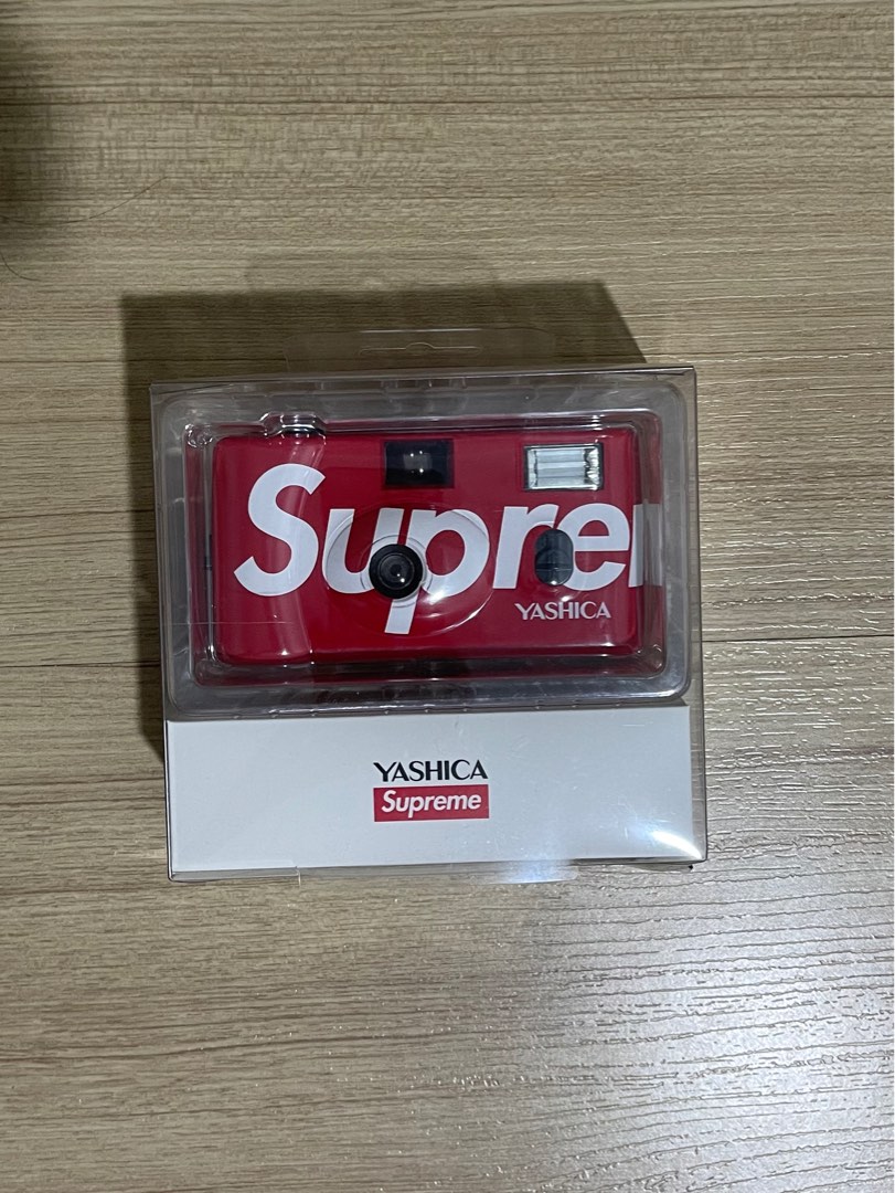 Supreme Yashica MF1 Red, Photography, Cameras on Carousell