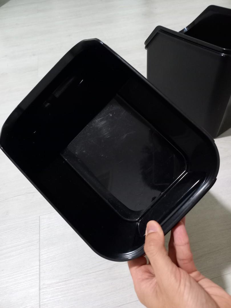 Tupperware Dry goods container, Furniture & Home Living, Kitchenware