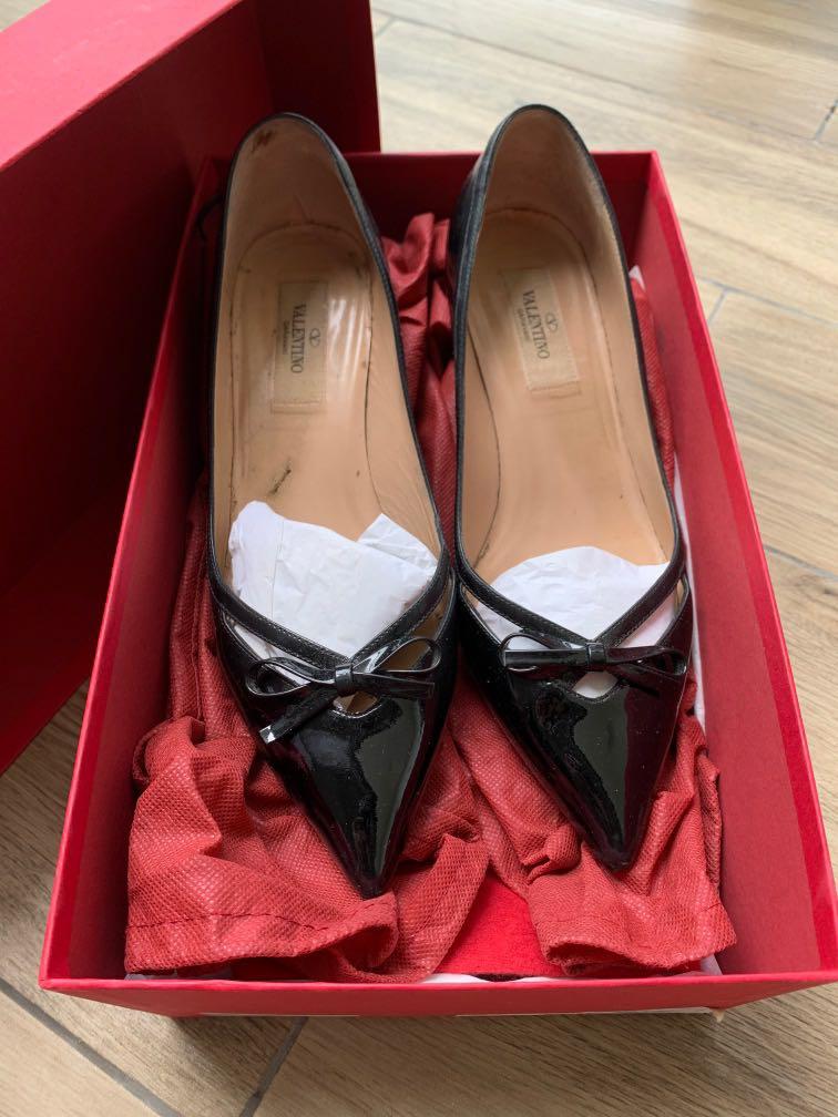 Valentino Nero Pump Full set Women s Fashion Footwear Heels