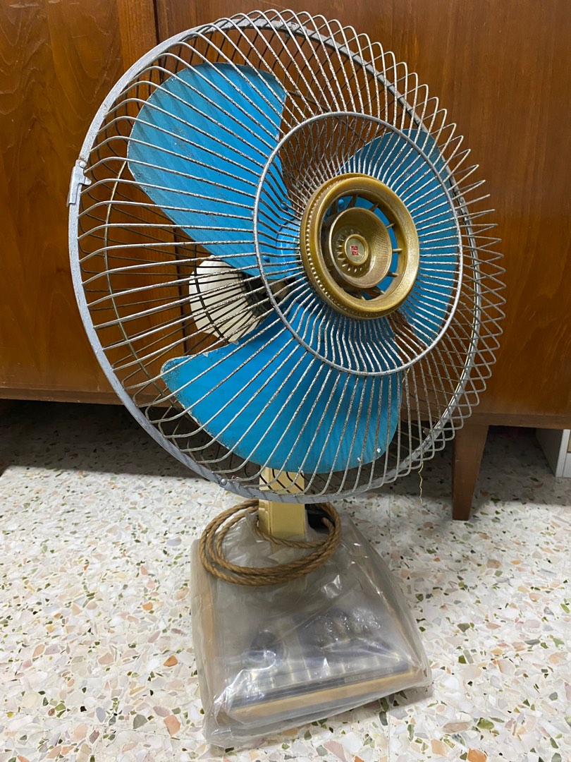 Vintage Metal Blade Fan National F 40SNF Hobbies Toys Memorabilia 