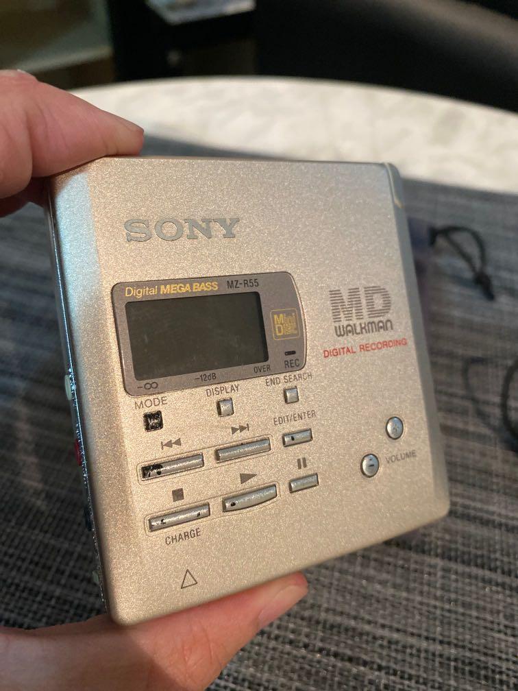 Vintage Sony MD Player, Hobbies & Toys, Memorabilia & Collectibles