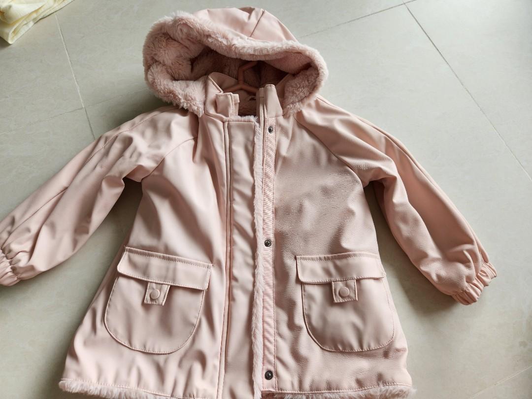 Winter Jacket (Category: Babies & Kids Fashion) located in Singapore. Submitted by ade_02 (Listing ID 1189605736, Image 1). Description: zara toddler light pink coat. 100% polyester..